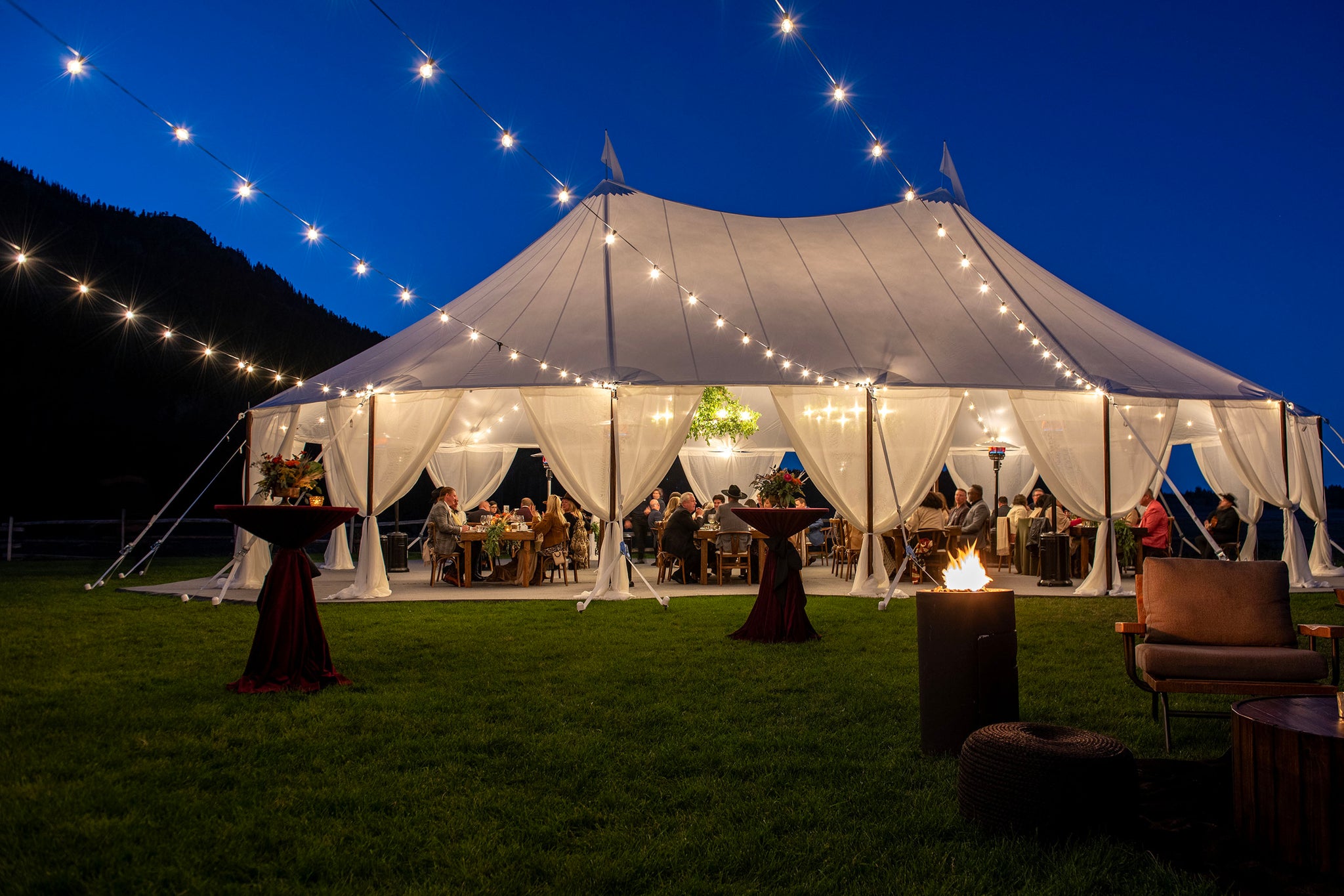 schaduw tent 59' Twin Tidewater Sail Cloth Tents – Tavolo Rental